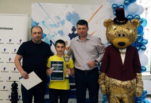 Киляров Динур занял третье место на 